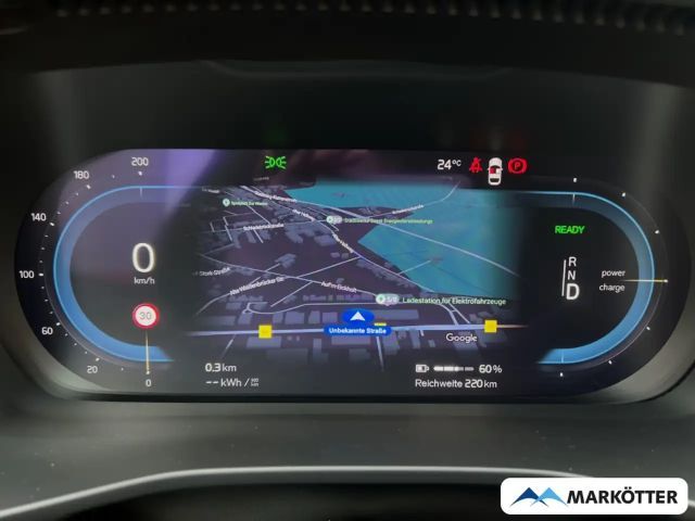 Volvo XC40 Core Recharge