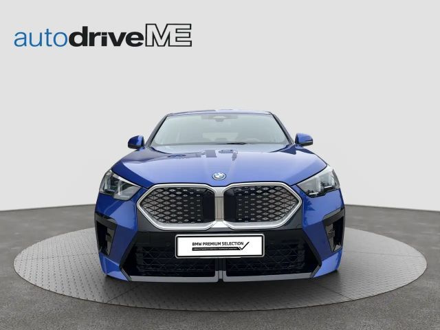 BMW iX2 eDrive20
