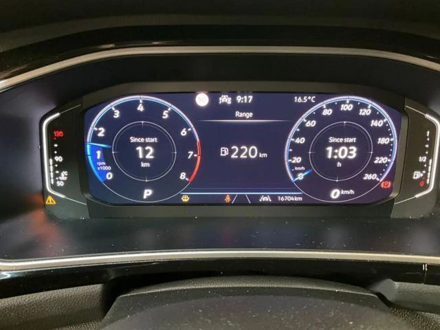 Volkswagen T-Roc 1.5 TSI DSG R-Line