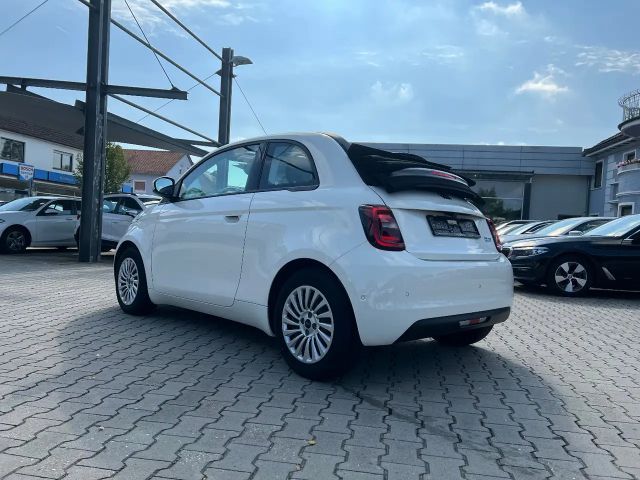 Fiat 500C Cabrio Elektro *Sitzh. Klimaauto DAB+ PDC*