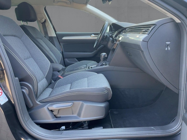 Volkswagen Passat 2.0 TDI Business DSG Variant