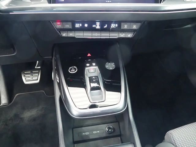 Audi Q4 e-tron Business Quattro