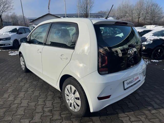 Volkswagen up! Active