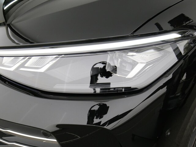 Volkswagen Passat 1.5 TSI Business DSG Variant