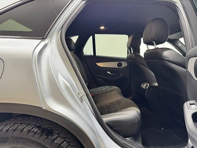 Mercedes-Benz GLC 300 4MATIC AMG Line