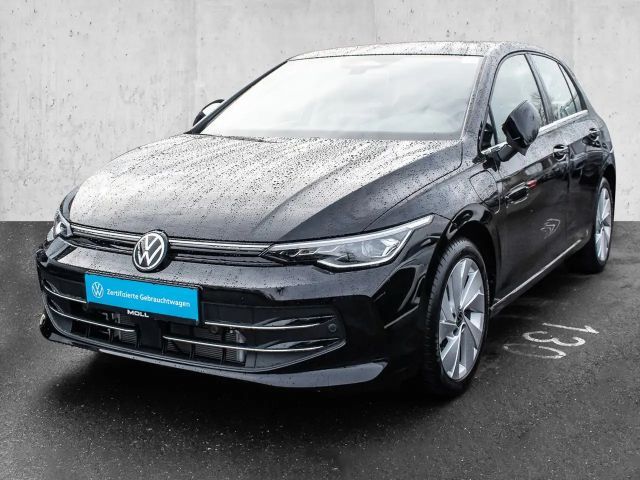 Volkswagen Golf DSG Style eHybrid