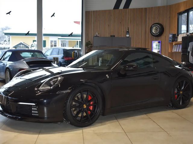 Porsche 911 4 Carrera Coupé S