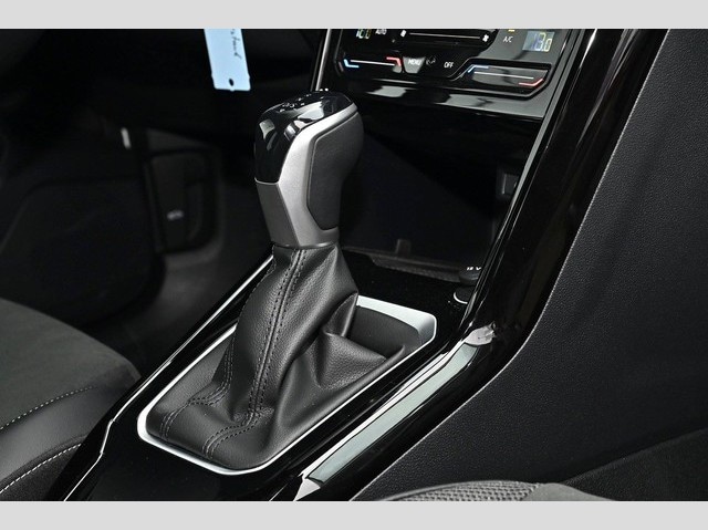 Volkswagen T-Roc 1.5 TSI DSG R-Line