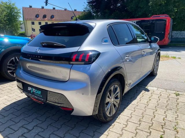 Peugeot E-208 Allure Pack