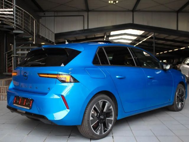 Opel Astra GS-Line Grand Sport