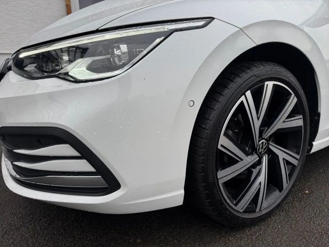 Volkswagen Golf 1.5 TSI Variant