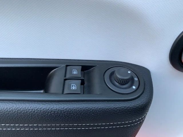 Renault Twingo E-Tech Techno