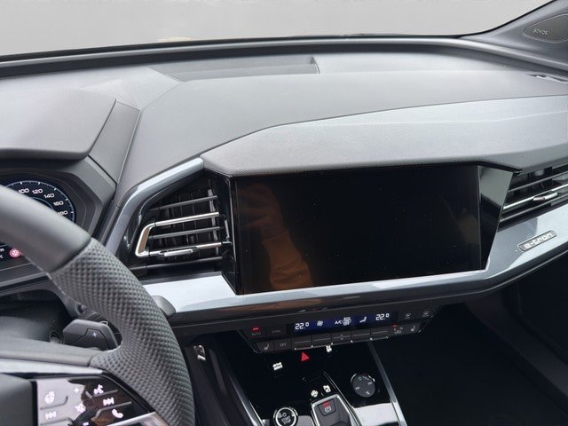 Audi Q4 e-tron SUV 45 e-tron Audi Q4 e-tron