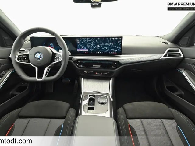 BMW 330 330e M-Sport xDrive