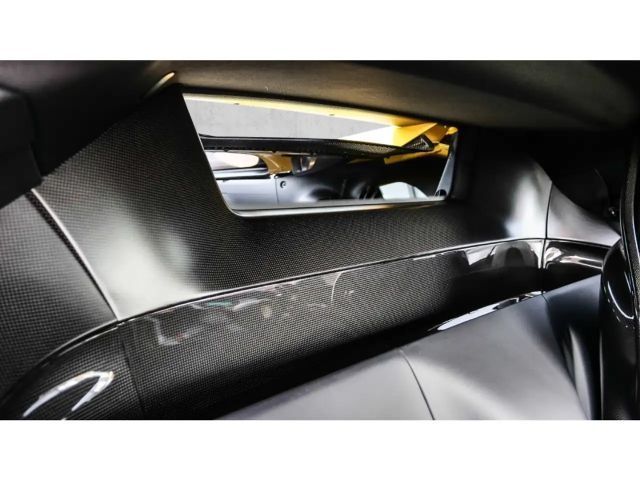 Ferrari SF90 Stradale