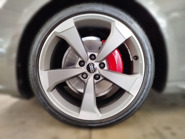 Audi A4 40 TFSI Avant Quattro S-Line S-Tronic