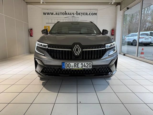 Renault Espace E-Tech Hybrid Iconic