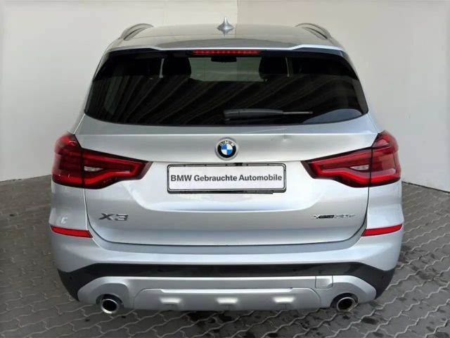 BMW X3 xDr30e xLine Navi.LED.HuD.AHK.DriveAs.RüKam