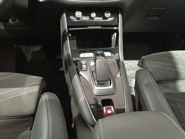 Opel Grandland X 1.6 Turbo Hybrid Turbo