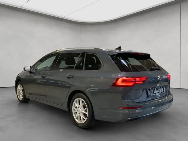 Volkswagen Golf 1.5 TSI Life Variant