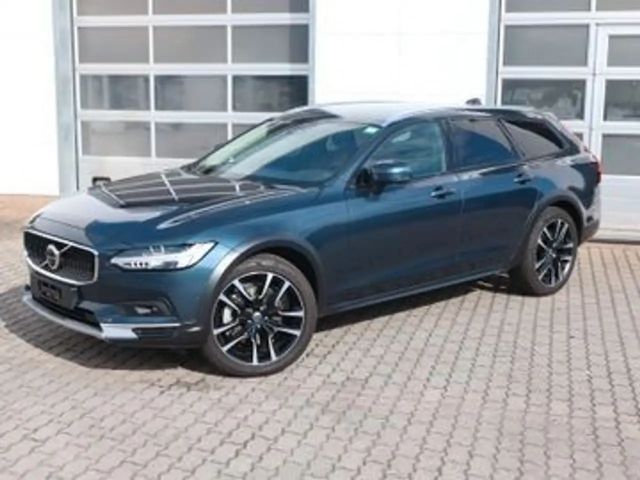 Volvo V90 Cross Country AWD Plus