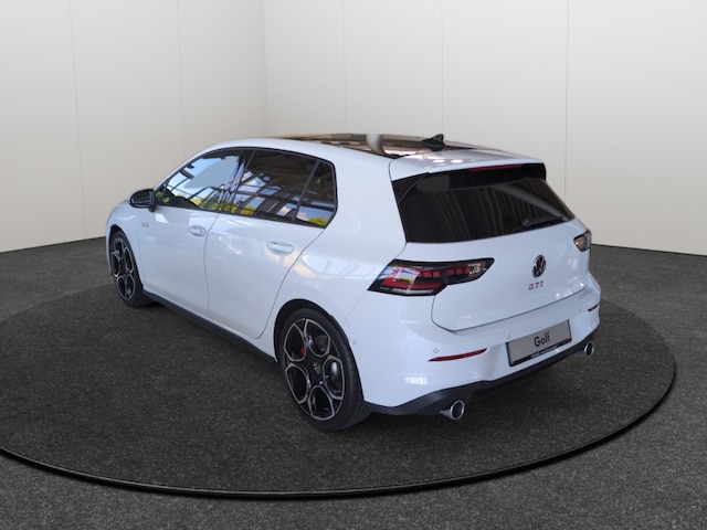 Volkswagen Golf 2.0 TSI DSG Golf VIII