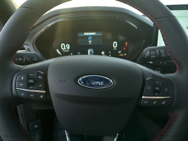 Ford Focus ST Line Wagon