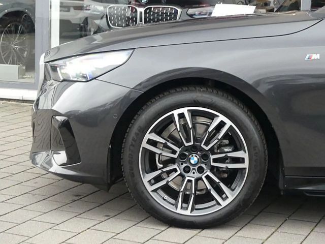 BMW 520 520i M-Sport Touring