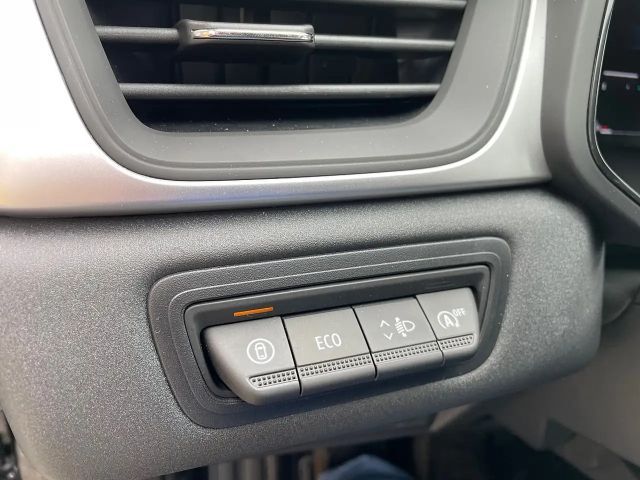 Mitsubishi ASX Invite