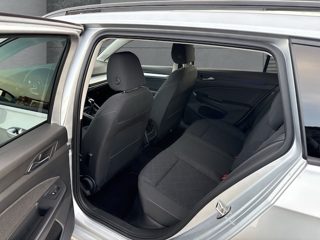 Volkswagen Golf 1.5 TSI Golf VIII Variant