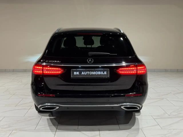 Mercedes-Benz E 300 E 300 de