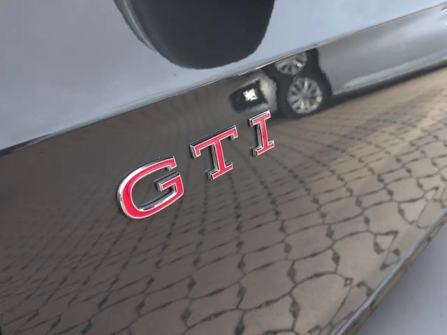 Volkswagen Golf DSG GTI