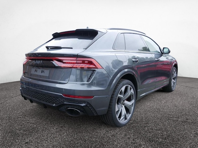 Audi RS Q8 Quattro