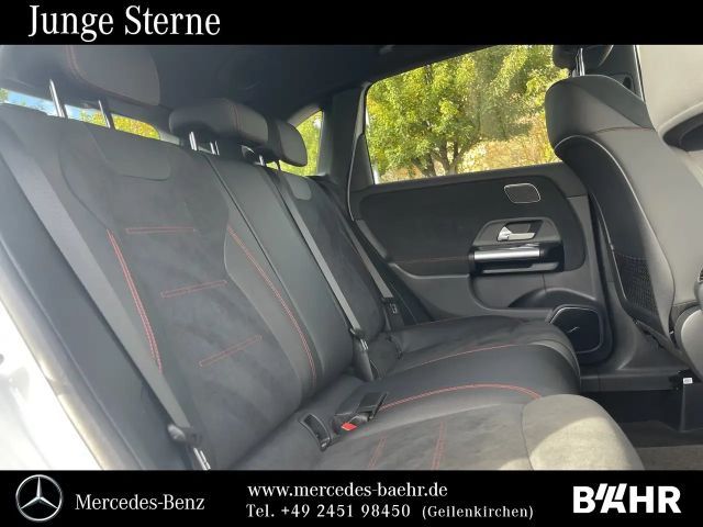 Mercedes-Benz B 200 AMG Line Sedan