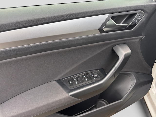 Volkswagen T-Roc DSG Life