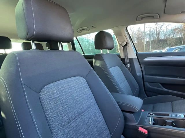 Volkswagen Passat Business DSG Variant