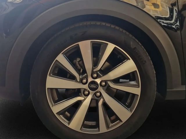 Ford Puma EcoBoost Titanium