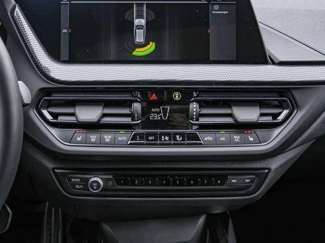 BMW 118 118i M-Sport Sedan