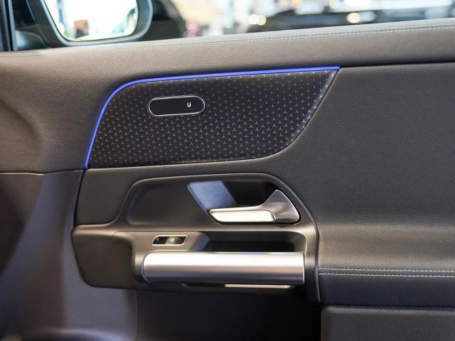 Mercedes-Benz GLA 200 GLA 200 d Progressive