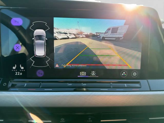 Volkswagen Golf DSG Life