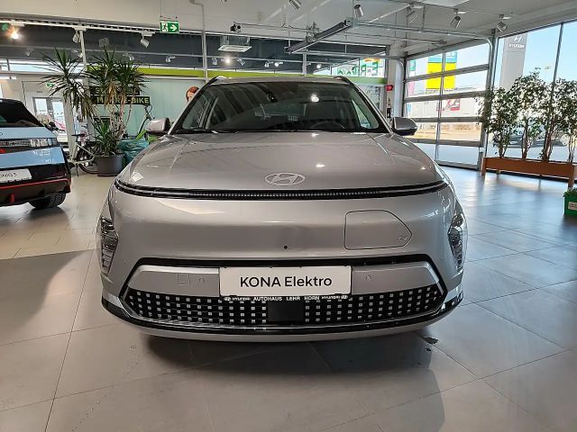 Hyundai Kona 64 kWh Electric
