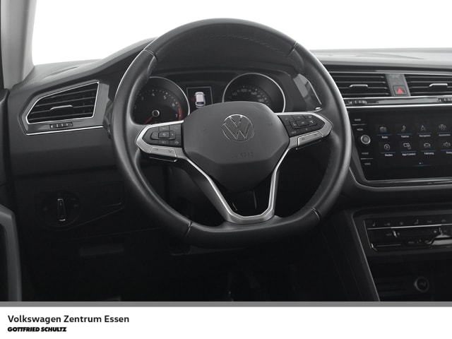 Volkswagen Tiguan Tiguan Active TSI LED Navi R-Kamera Sitzhzg