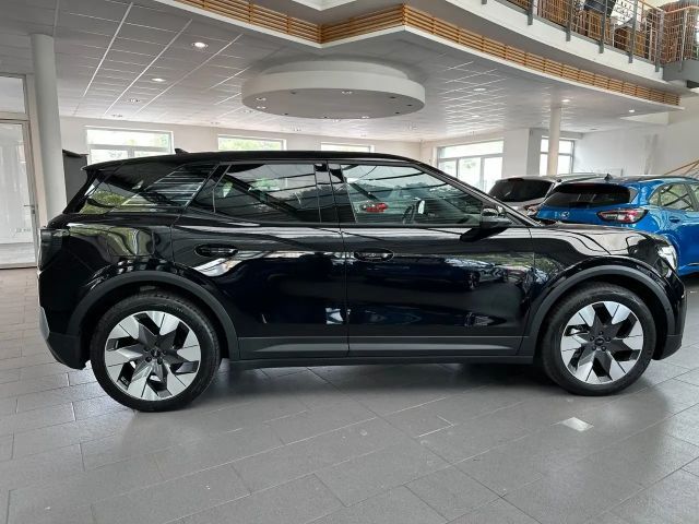 Ford Explorer Premium RWD