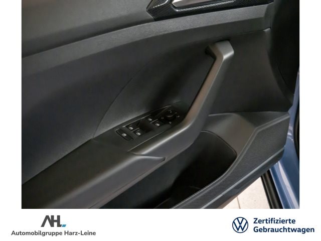 Volkswagen T-Cross TSI+ALU 17''+AHK+EINPARKHILFE+APP CONNECT+KLIMA+SITZHEIZUNG+LED