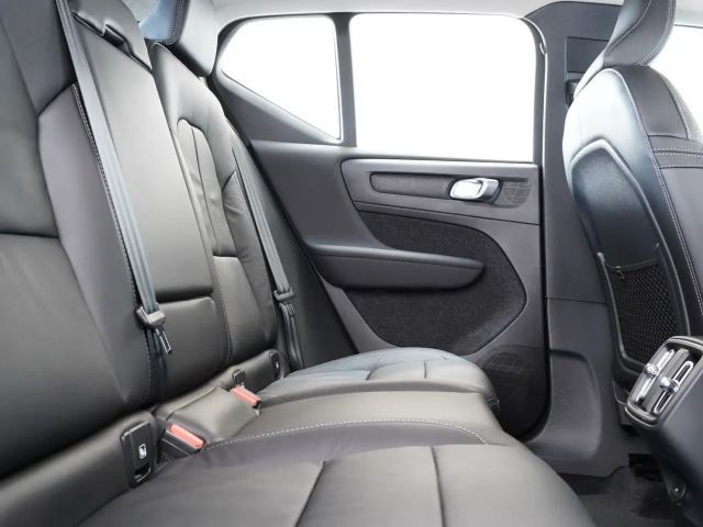 Volvo XC40 Dark Plus