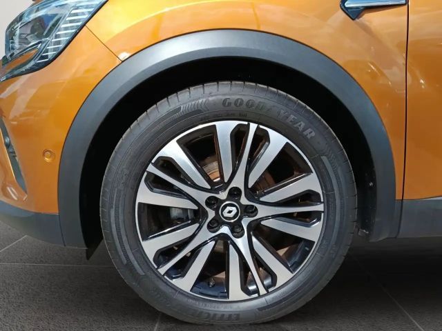 Renault Captur E-Tech Initiale Paris