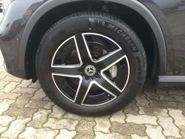 Mercedes-Benz GLC 220 4MATIC AMG Line GLC 220 d