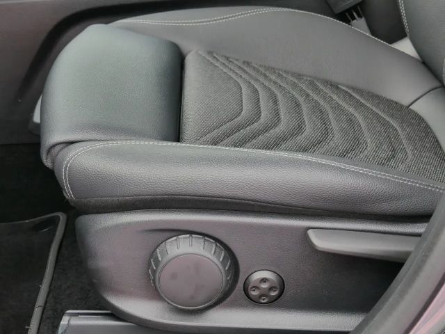 Mercedes-Benz B 180 Progressive