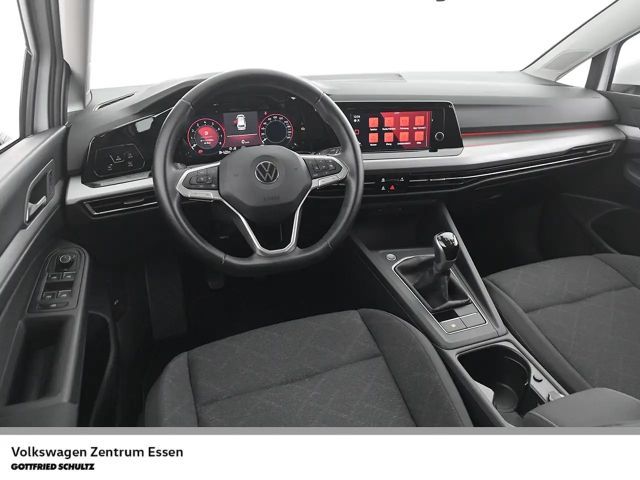 Volkswagen Golf Life Variant