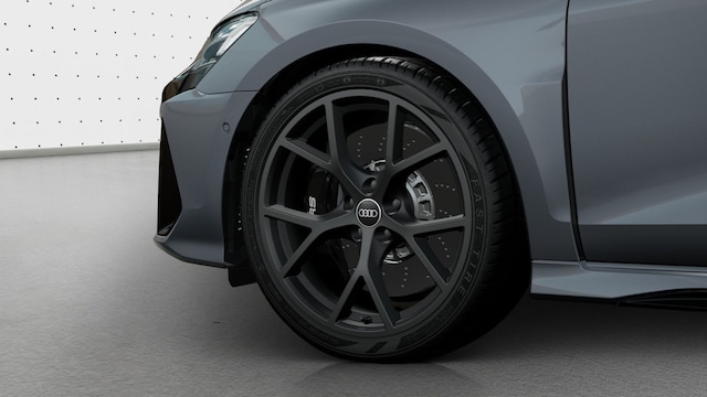 Audi RS3 Quattro S-Tronic Sedan